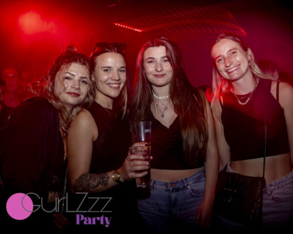 Gurlzzz Aug 21 1024x819