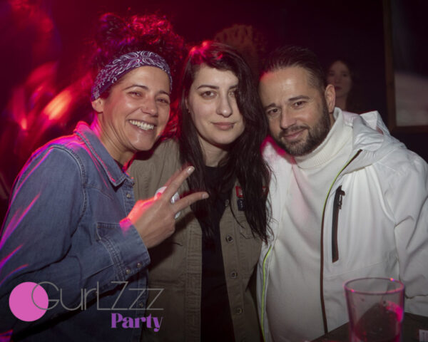Gurlzzz Jan 22 1024x819