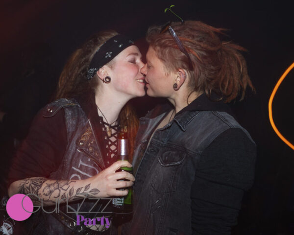 Gurlzzz mai 10 1024x819