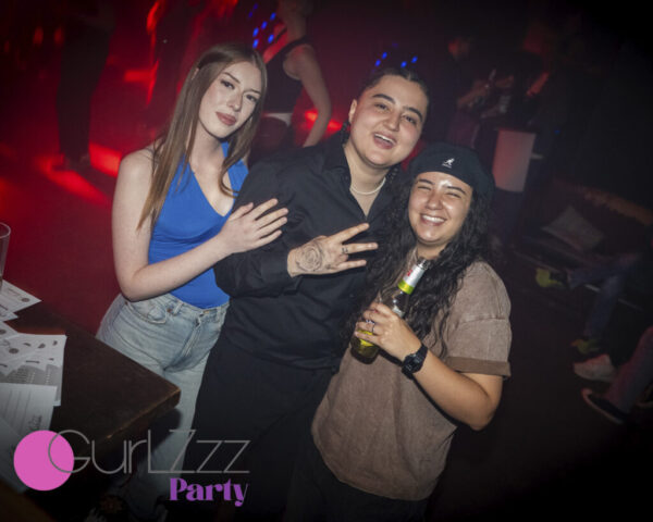 Gurlzzz mai 16 1024x819